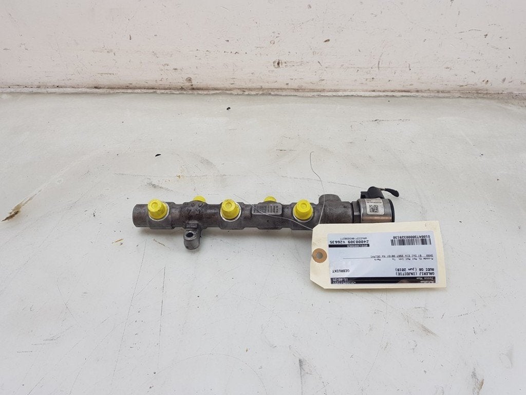 INJECTIEGALERIJ Audi Q8 (4MN) (|059130090EB|), Gebruikt, Audi
