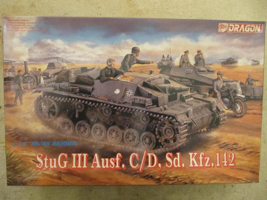 DRAGON Sdkfz.142 Strum III Ausf.C/D 1/35, Envoi, Neuf, 1:32 à 1:50