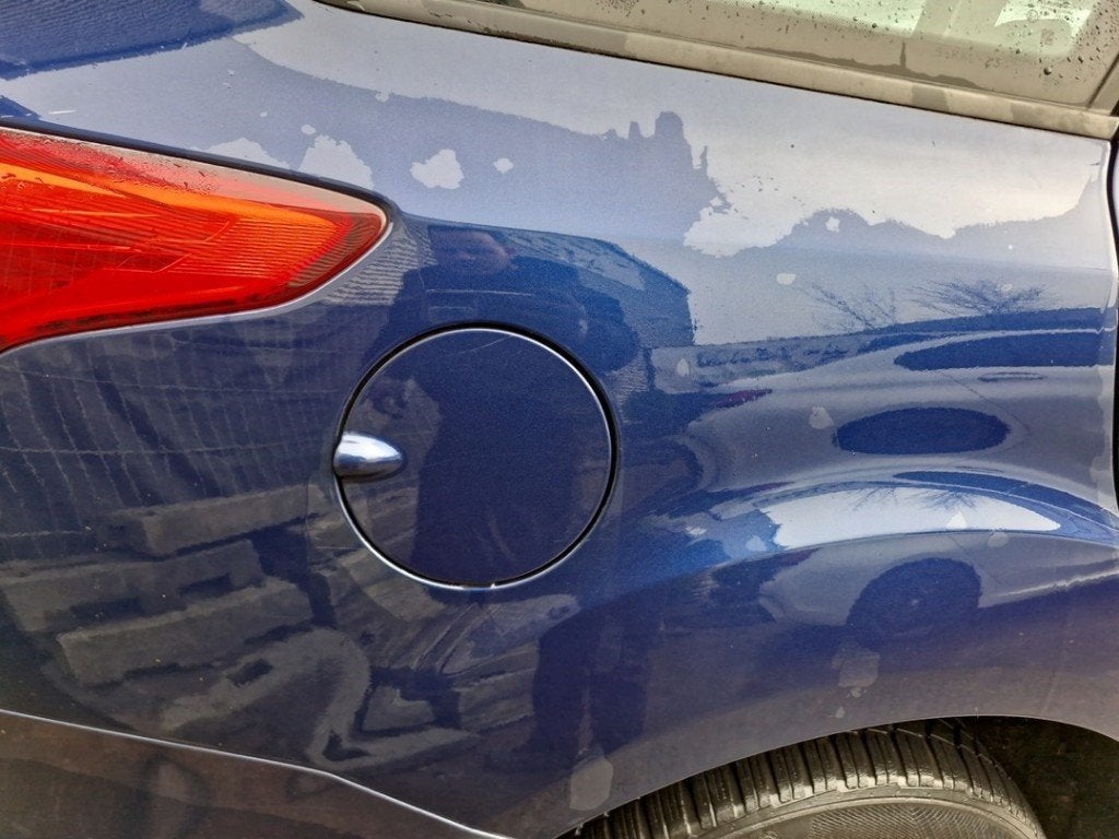 TRAPPE D'ESSENCE Ford Focus 3 Wagon (01-2010/02-2020), Henry-Ford-Straße  1
50735  Köln, DE, Ford-Werke GmbH, Kunden@ford.com