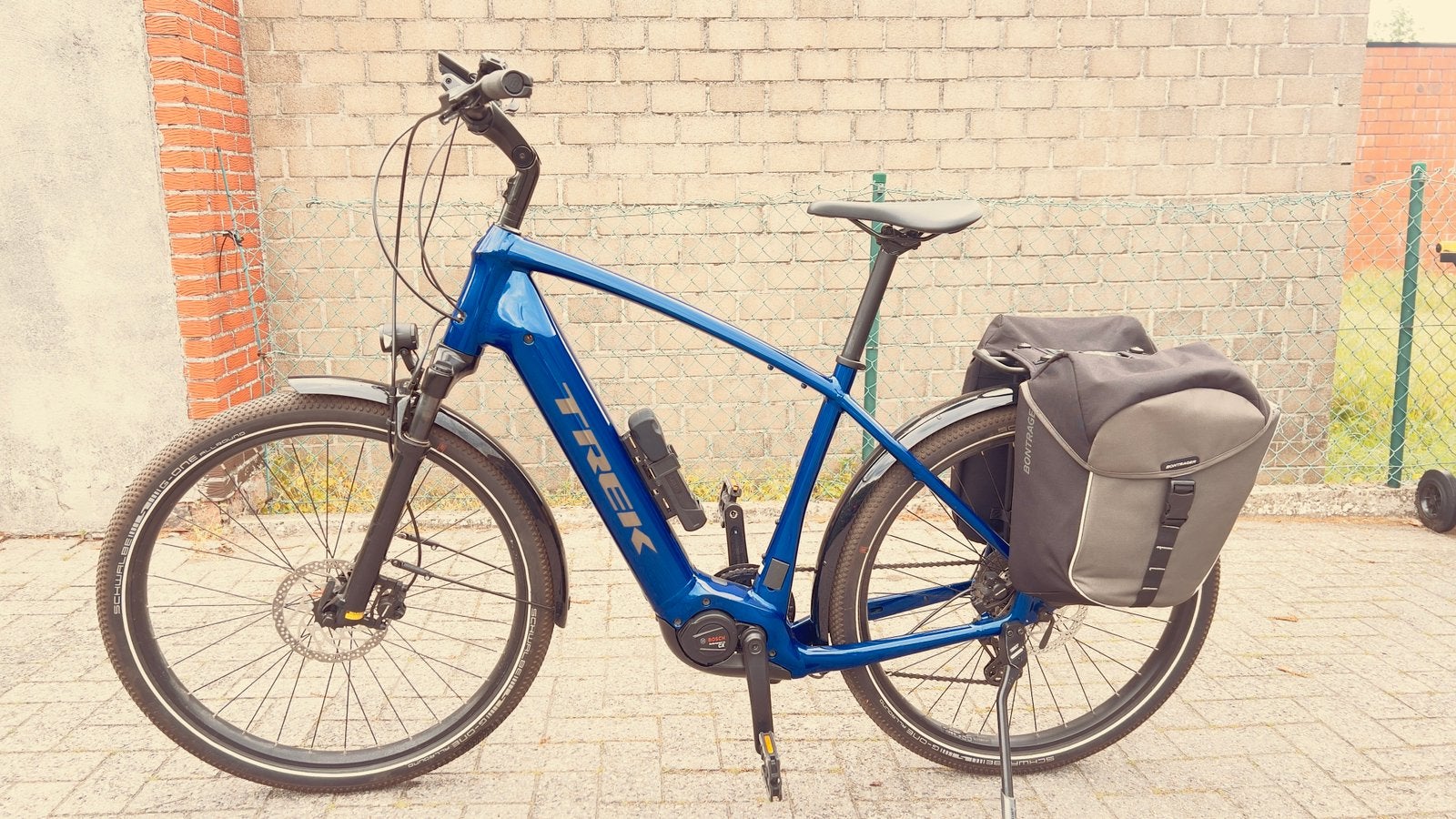 Trek fiets 25 km/per uur, Zo goed als nieuw, 50 km per accu of meer, 55 tot 59 cm, Ophalen