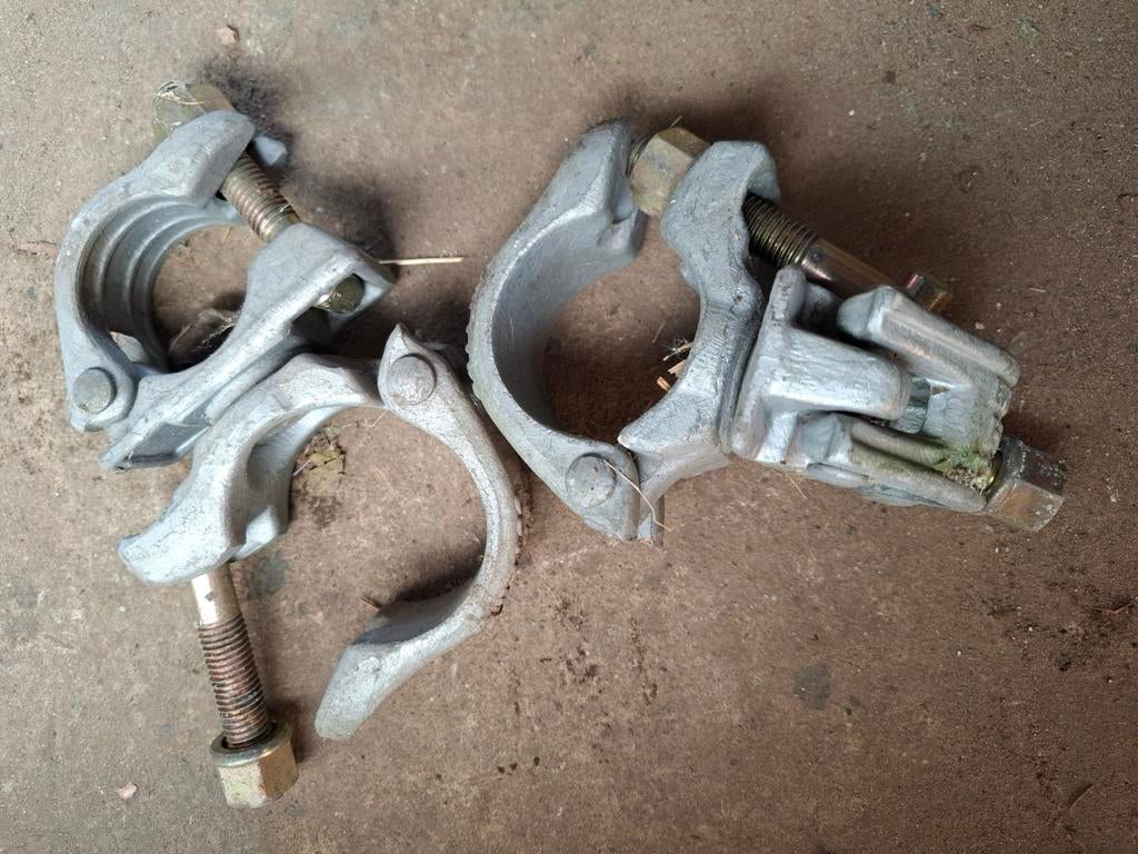 Lot de 13 clips pour rayonnage, Bricolage & Construction, Enlèvement