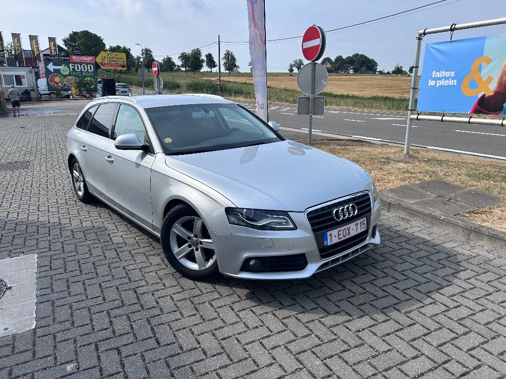 Audi A4 break 2009 2l, Autos, Argent ou Gris, Achat, Boîte manuelle, A4