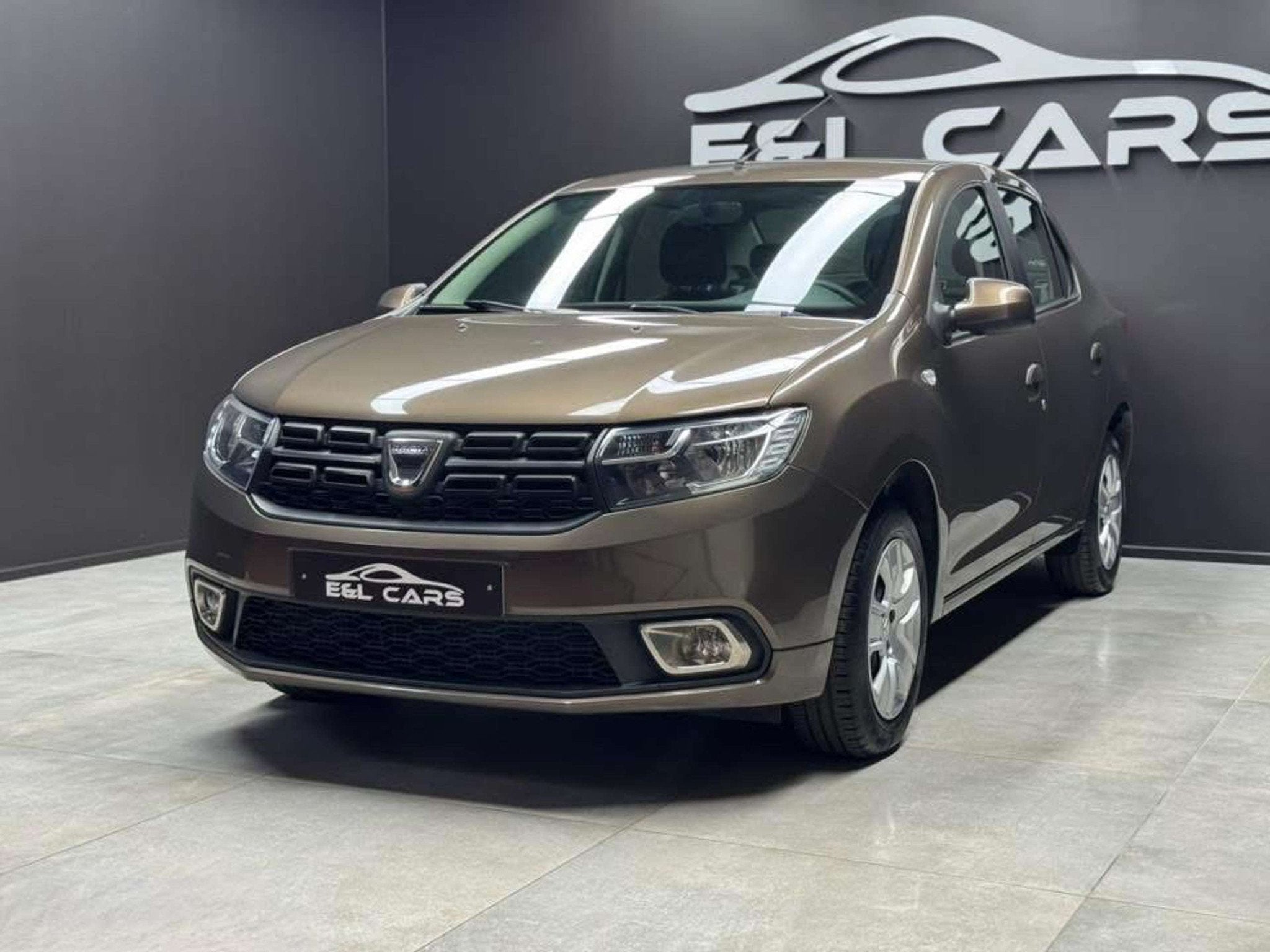 Dacia Logan Logan 1.0i SCe *12 mois de garantie* (bj 2019), Auto's, Dacia, 4 deurs, Stof, Gebruikt, Logan