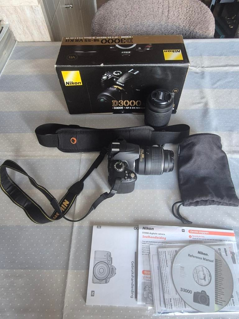 Nikon 3000, Ophalen, Nikon