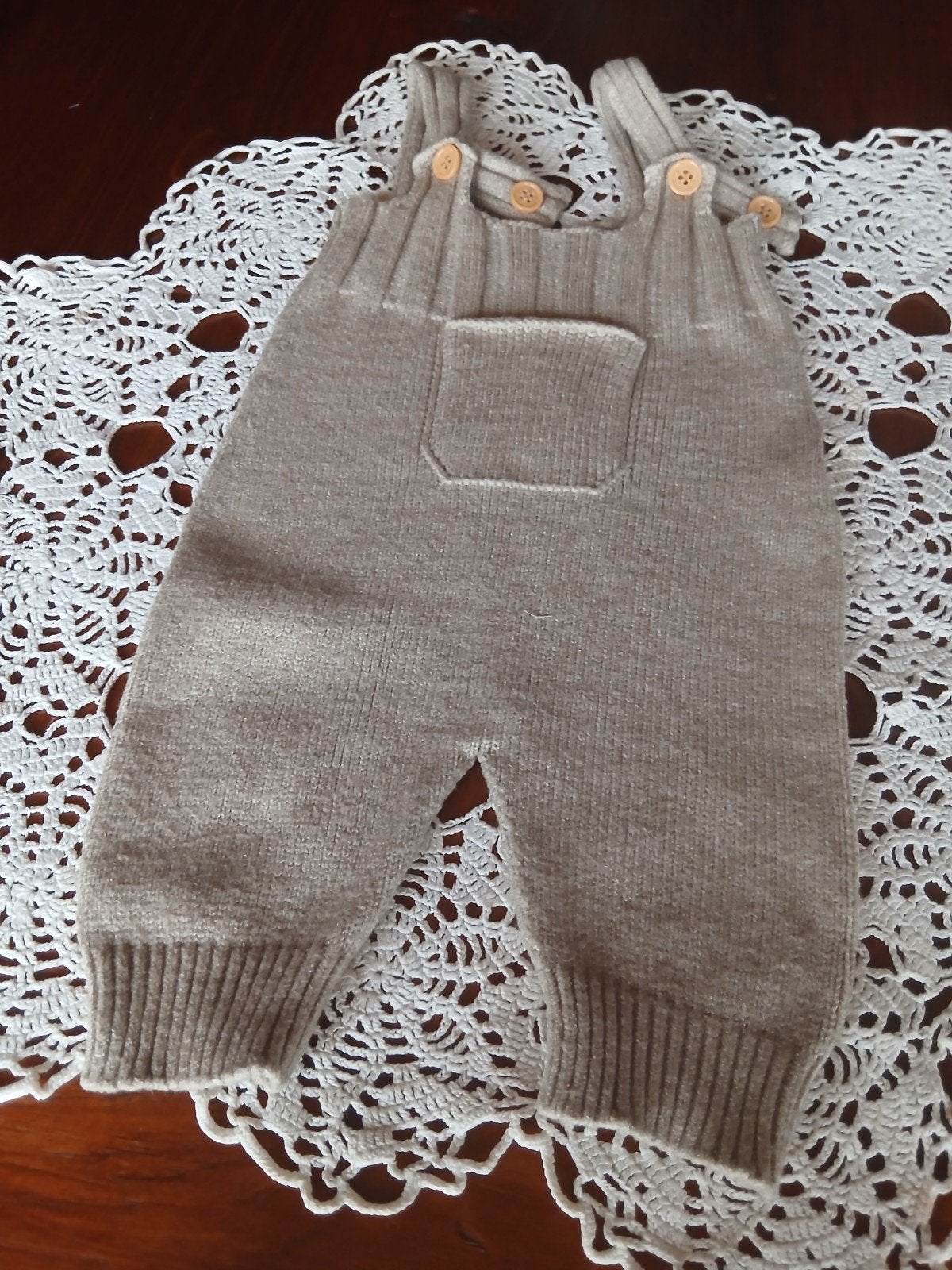 Schattige gebreide tuinbroek Shein – Maat 56/62 (1-3 mnd), Ophalen of Verzenden