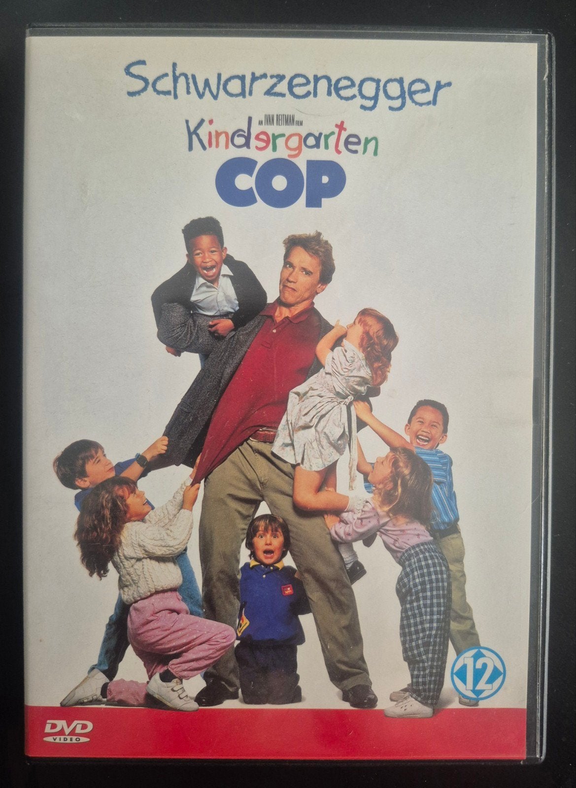 Dvd Een agent op de kleuterschool (Arnold Schwarzenegger), Ophalen of Verzenden
