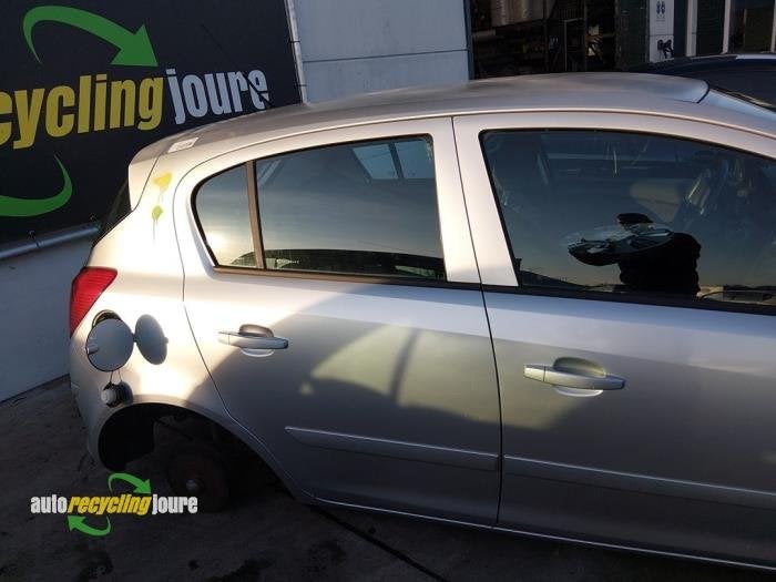 Portier 4Deurs rechts-achter van een Opel Corsa (Z157), Auto-onderdelen, Gebruikt, -, Deur, -
