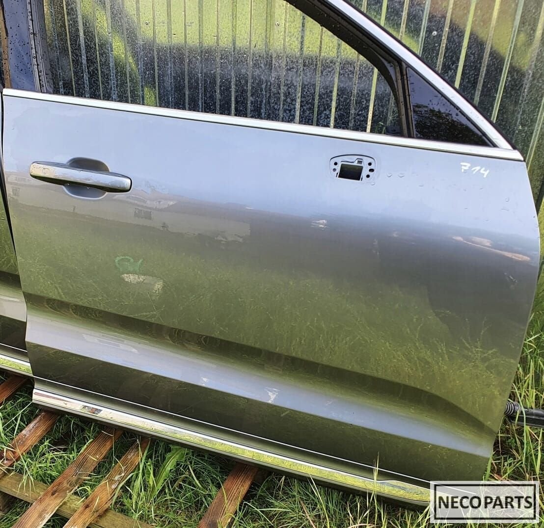 VOLVO XC60 XC 60 PORTIER DEUR KLEUR 714 ALLES LEVERBAAR !!, Auto-onderdelen, Gebruikt, -, Ophalen of Verzenden, Volvo