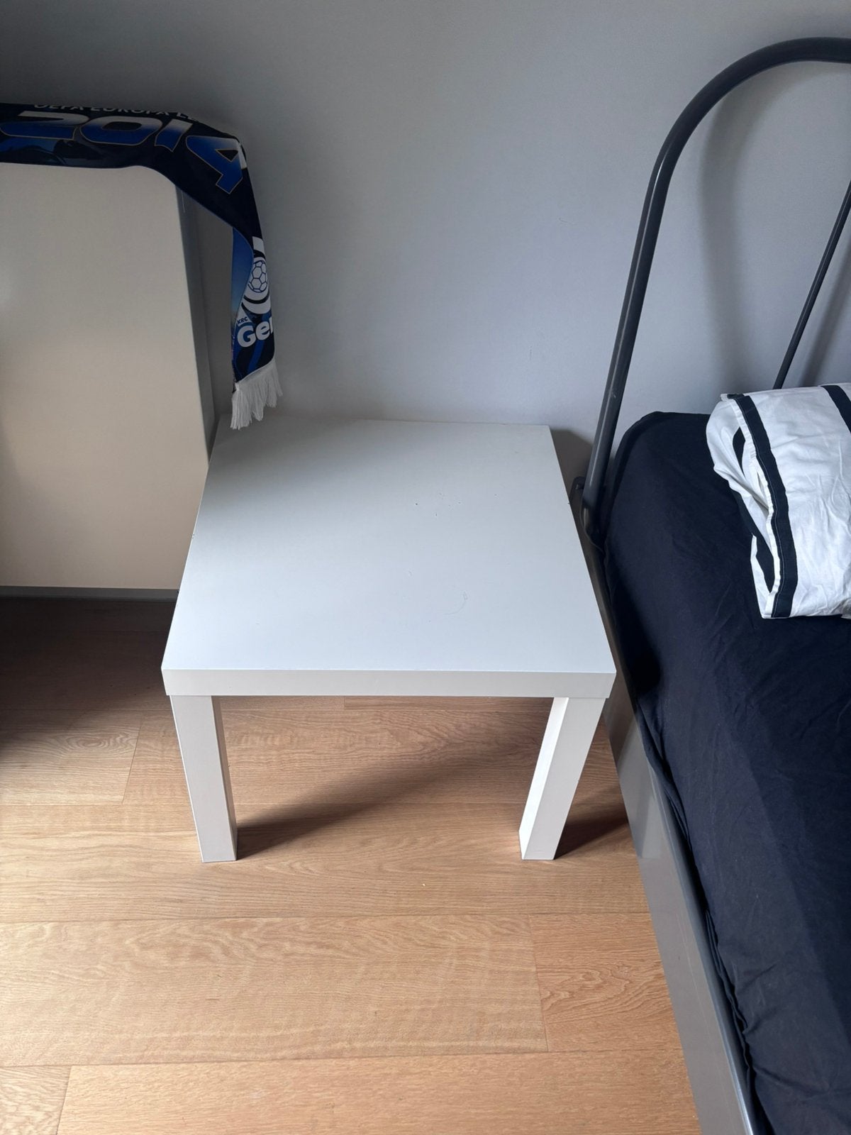 Tafeltje wit, Huis en Inrichting, Ophalen, Gebruikt
