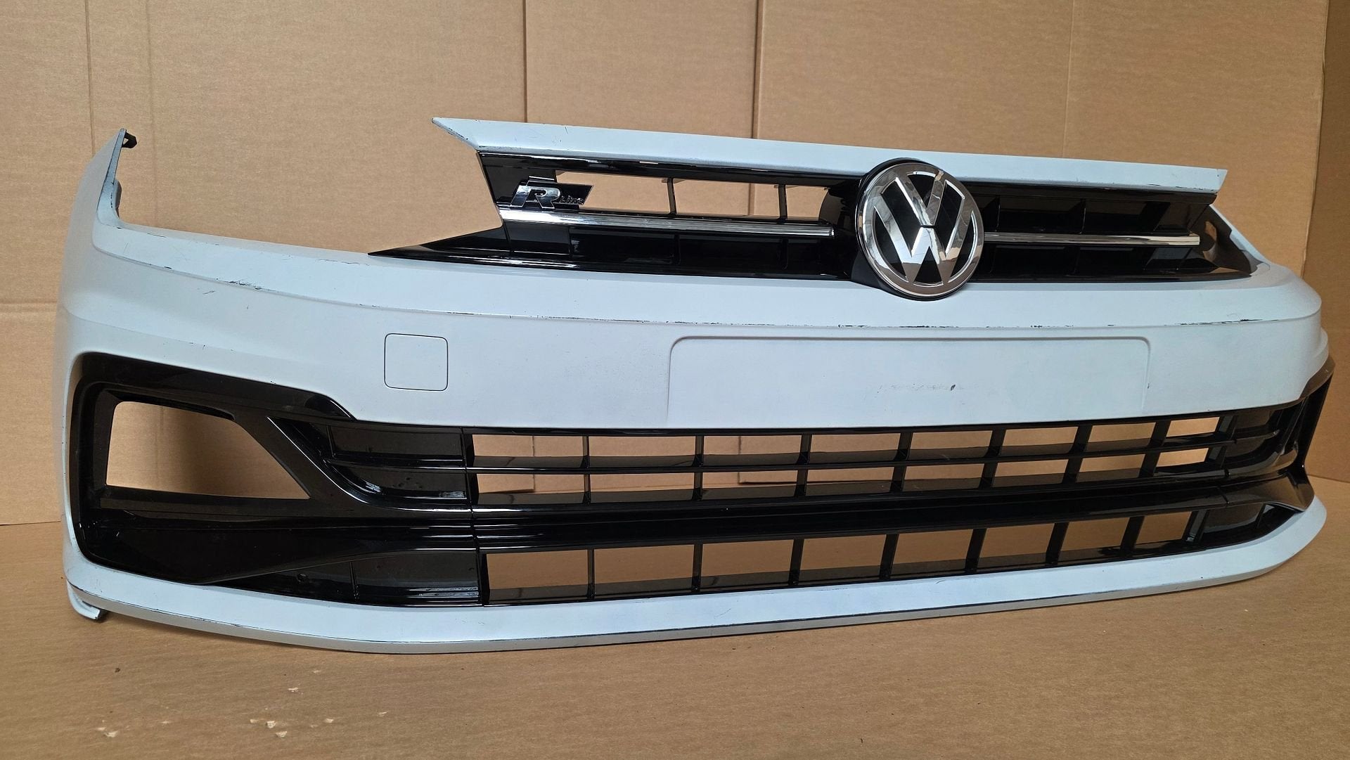 Voorbumper VW Polo 2G AW R-line bj.2018-2022 ZONDER PDC, Volkswagen, -, Origine de la pièce connue, Utilisé