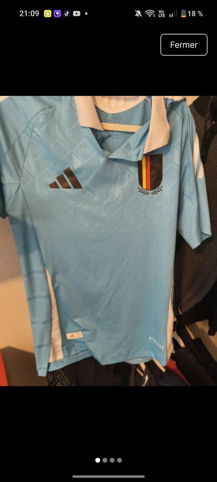 Belgische trui, Sport en Fitness, Voetbal, Maat M, Ophalen of Verzenden, Zo goed als nieuw, Shirt