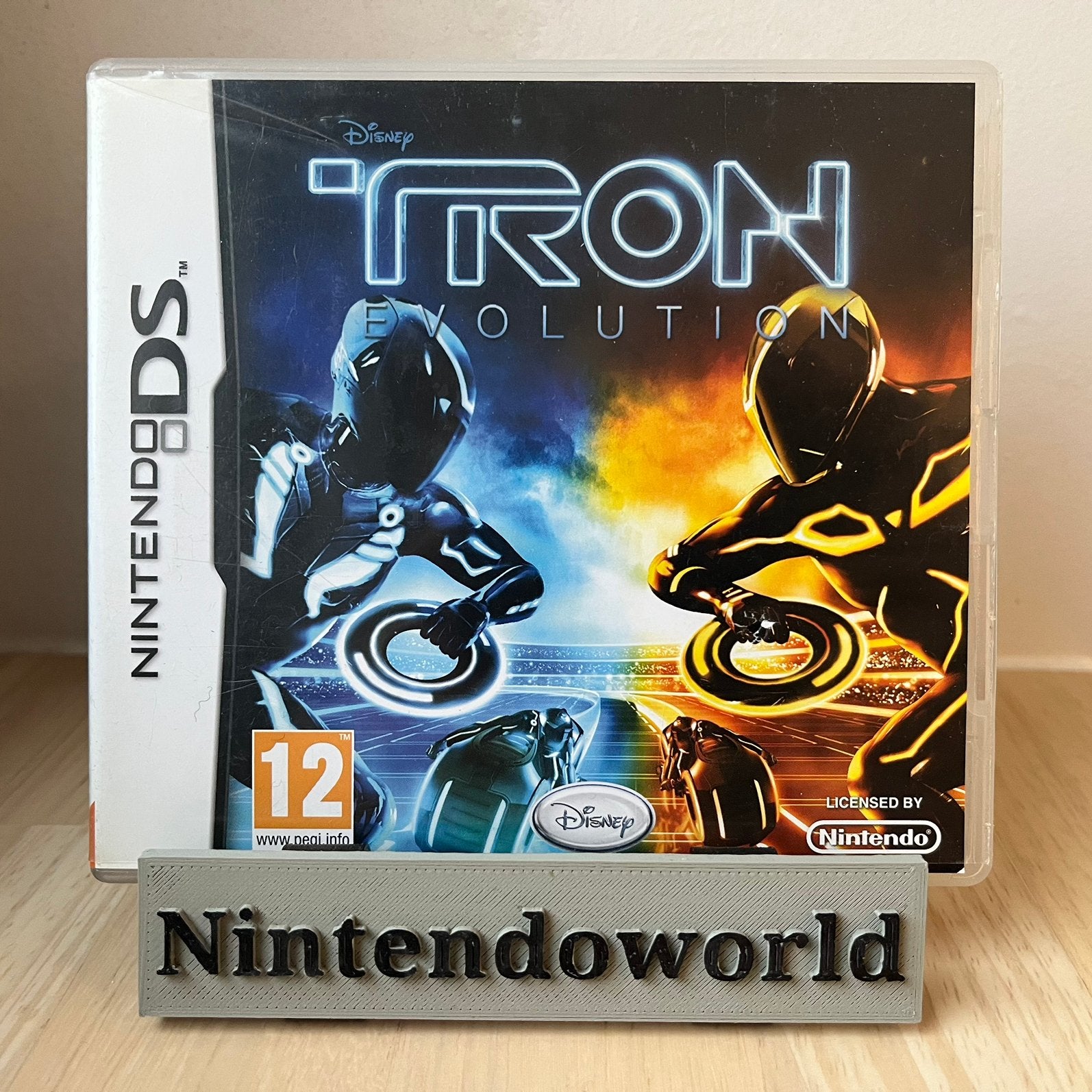 Disney Tron Evolution (DS), Games en Spelcomputers, Ophalen of Verzenden, Zo goed als nieuw