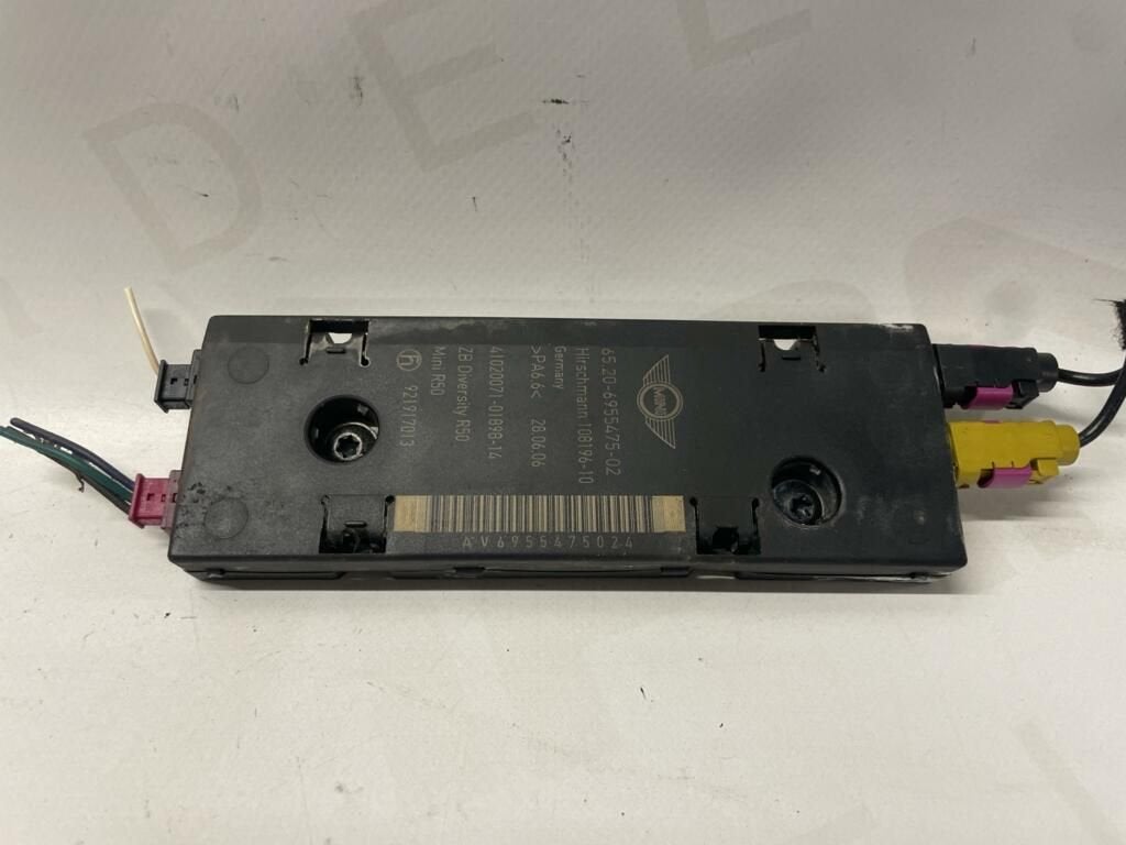 Antenneversterker Mini R50 ('01-'06) 65206955475-02, Auto diversen, Autoradio's, Ophalen of Verzenden, -, -, -