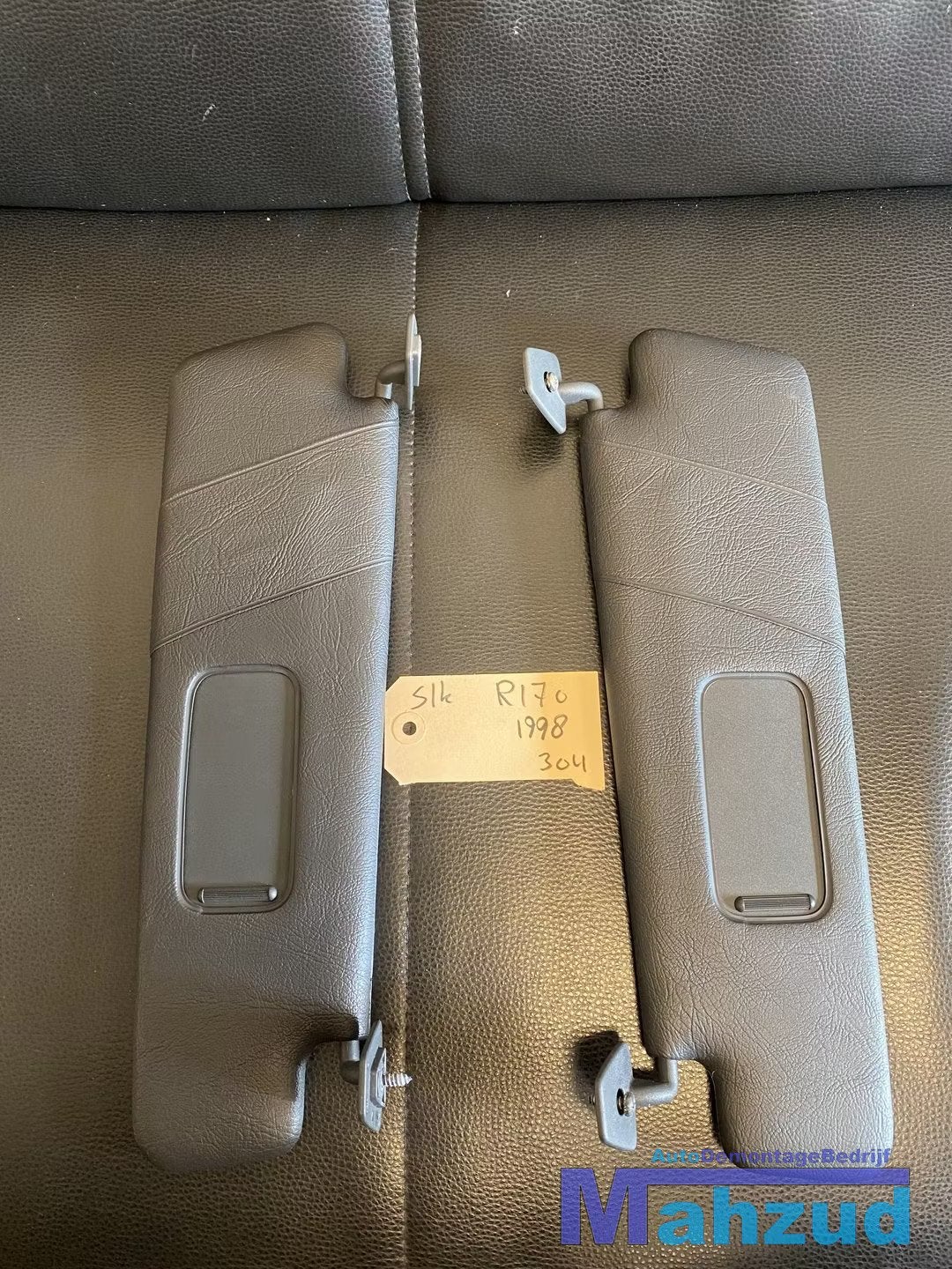 MERCEDES SLK R170 Zwart leer Zonnescherm set, Gebruikt, Mercedes-Benz AG, Mercedes-Benz, Mercedesstrasse 120
70372  Stuttgart, DE