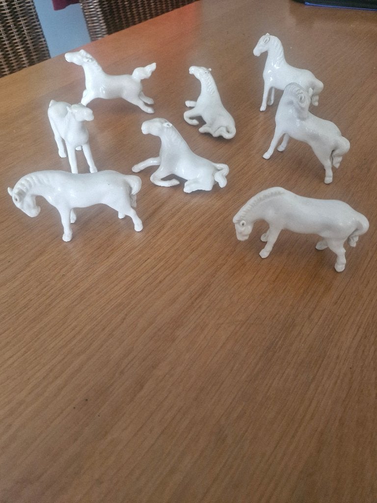 Porseleinen paarden, Enlèvement ou Envoi