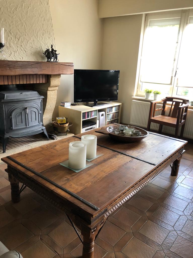 Antieke Indische lage tafel, Ophalen