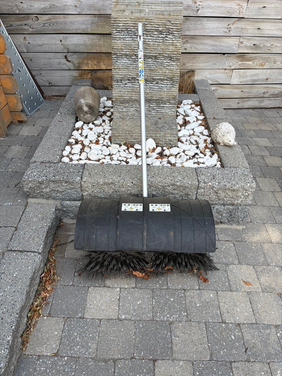 Onkruidborstel stihl, Ophalen, Zo goed als nieuw