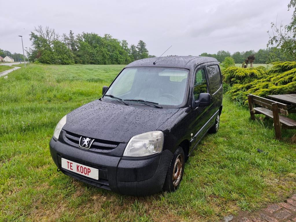 Peugeot partner, Auto's, Voorwielaandrijving, 4 deurs, Zwart, Particulier