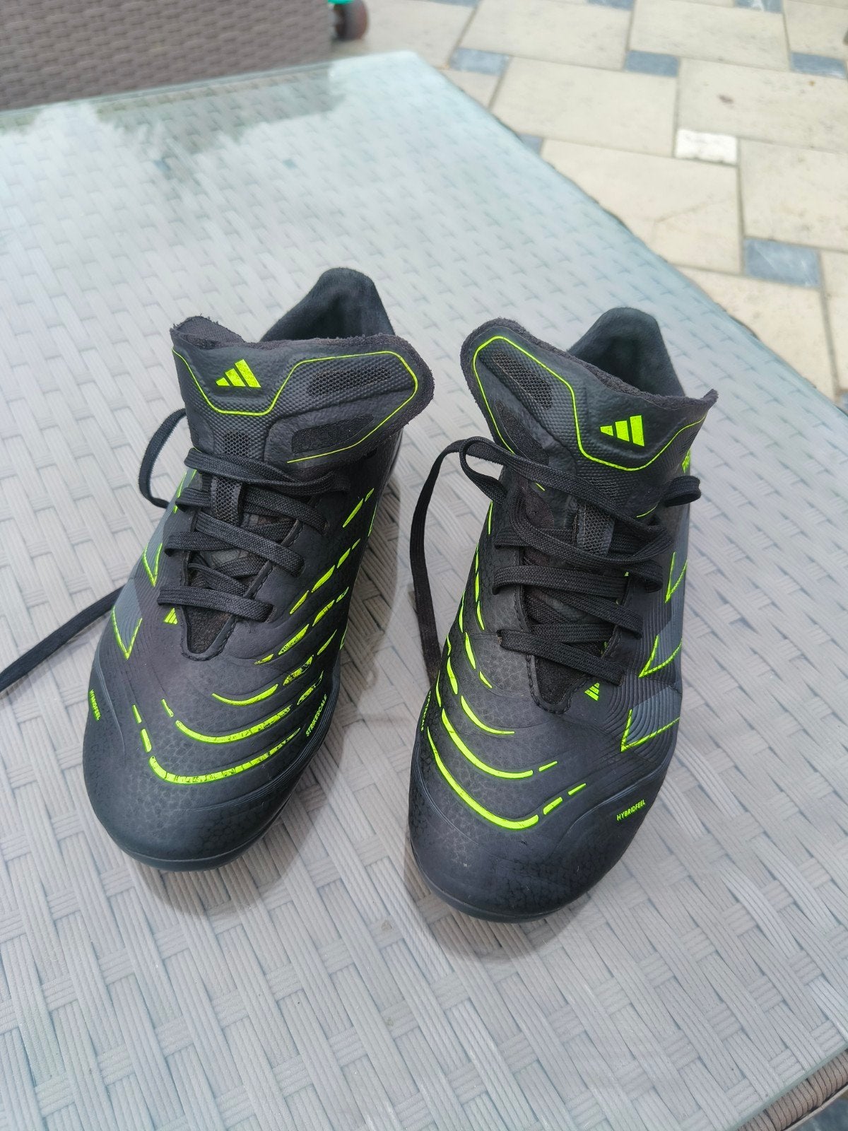 voetbalschoenen adidas predator (kids), Sport en Fitness, Voetbal, Ophalen, Zo goed als nieuw, Schoenen