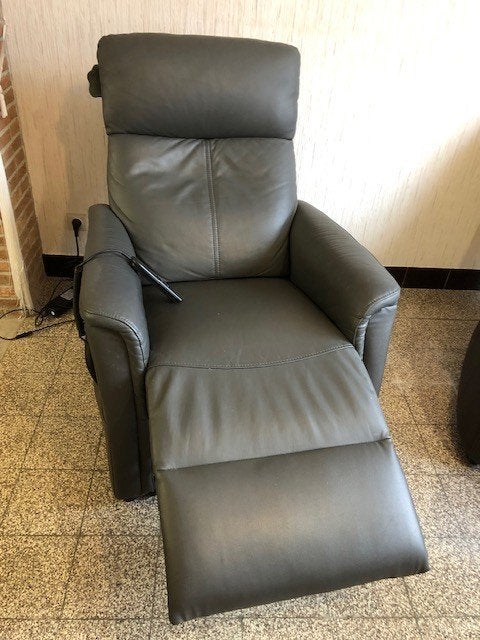 Relax avec commande électrique, Maison & Meubles, Enlèvement, Comme neuf, Cuir, Relax avec commande électrique