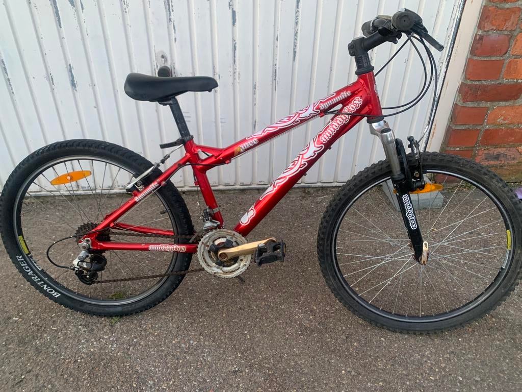 MTB Jongenfiets rood, Fietsen en Brommers, Ophalen, Zo goed als nieuw