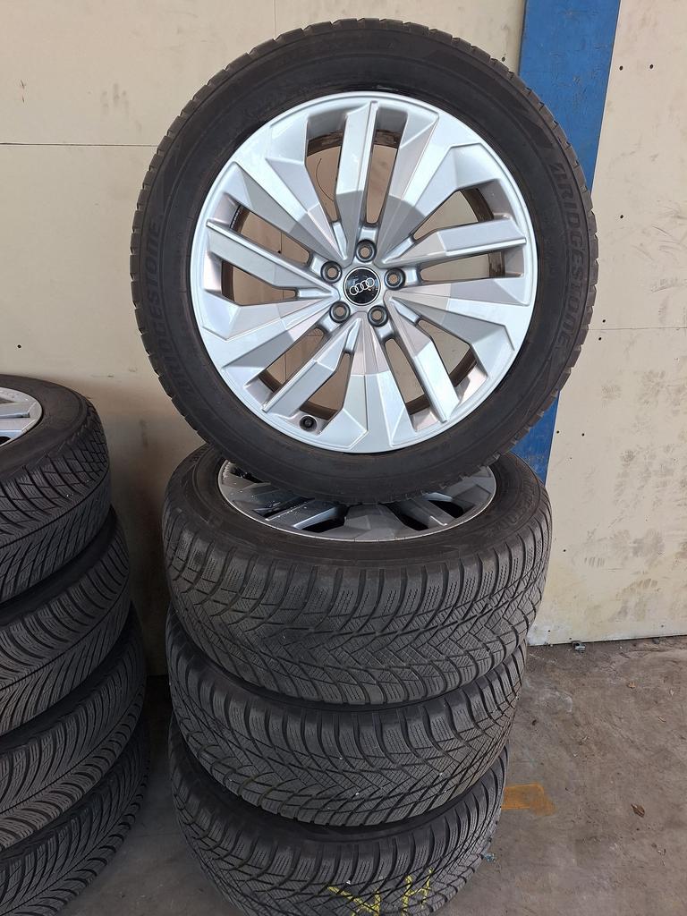 Audi E-Tron Winterset 20 Inch Origineel, Ophalen, Gebruikt, 255 mm, -