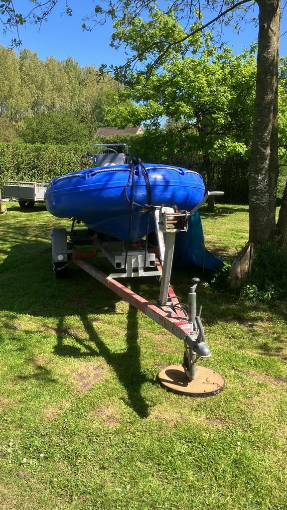 Boot +trailer, Ophalen, Zo goed als nieuw