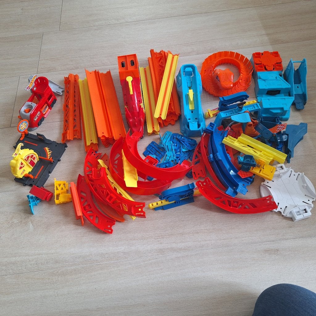 Hot wheels, Enlèvement, Comme neuf