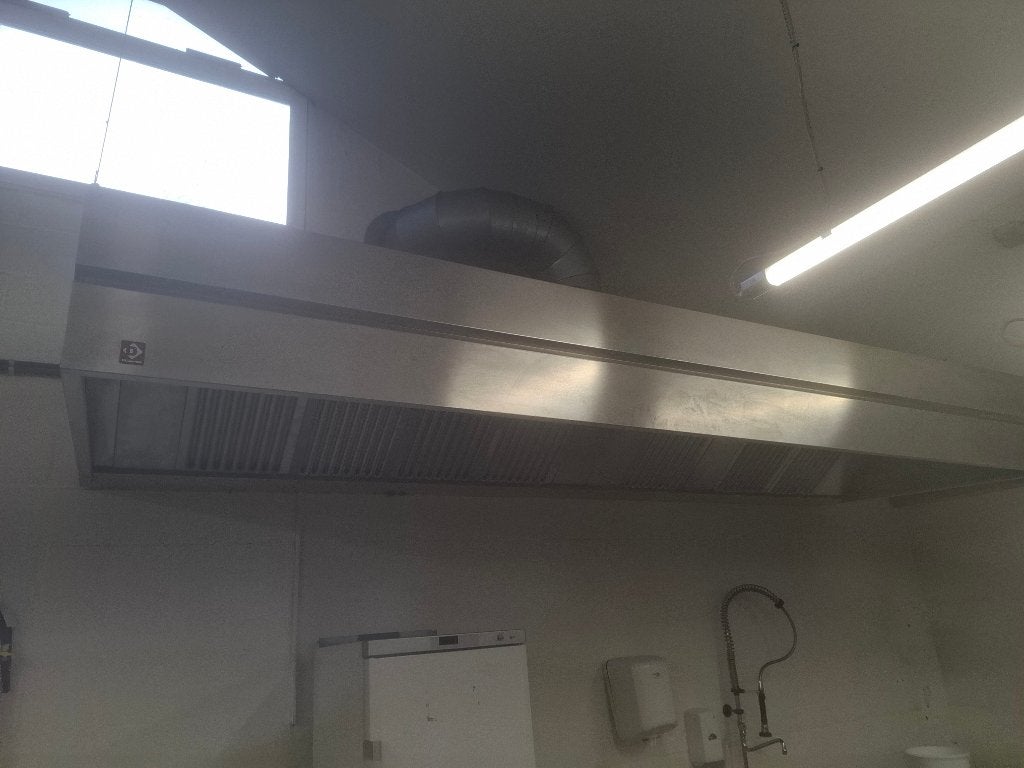 Hotte professionnelle, Articles professionnels, Enlèvement, Utilisé, Cuisinière, Friteuse et Grils