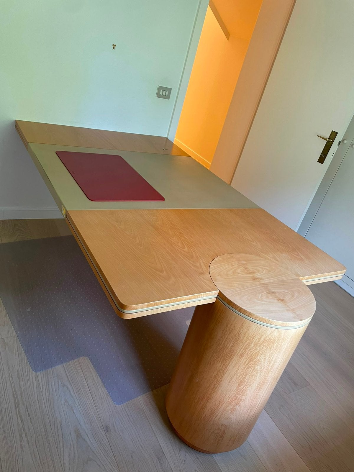 Bureau gratis af te halen, Ophalen, Gebruikt, 150 cm, Hout