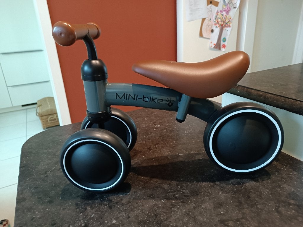 loopfietsje Mini-bike, Fietsen en Brommers, Ophalen, Zo goed als nieuw