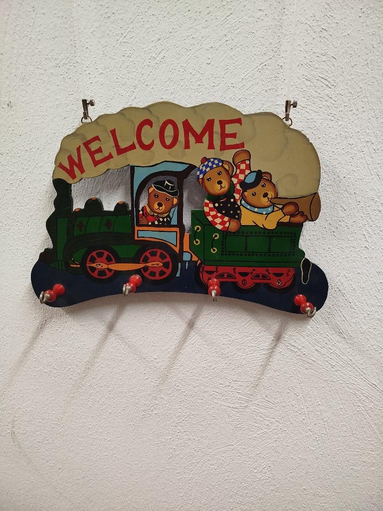 vintage kinderkapstok welcome, Kinderen en Baby's, Kinderkamer | Inrichting en Decoratie, Gebruikt, Kapstokje, Ophalen of Verzenden