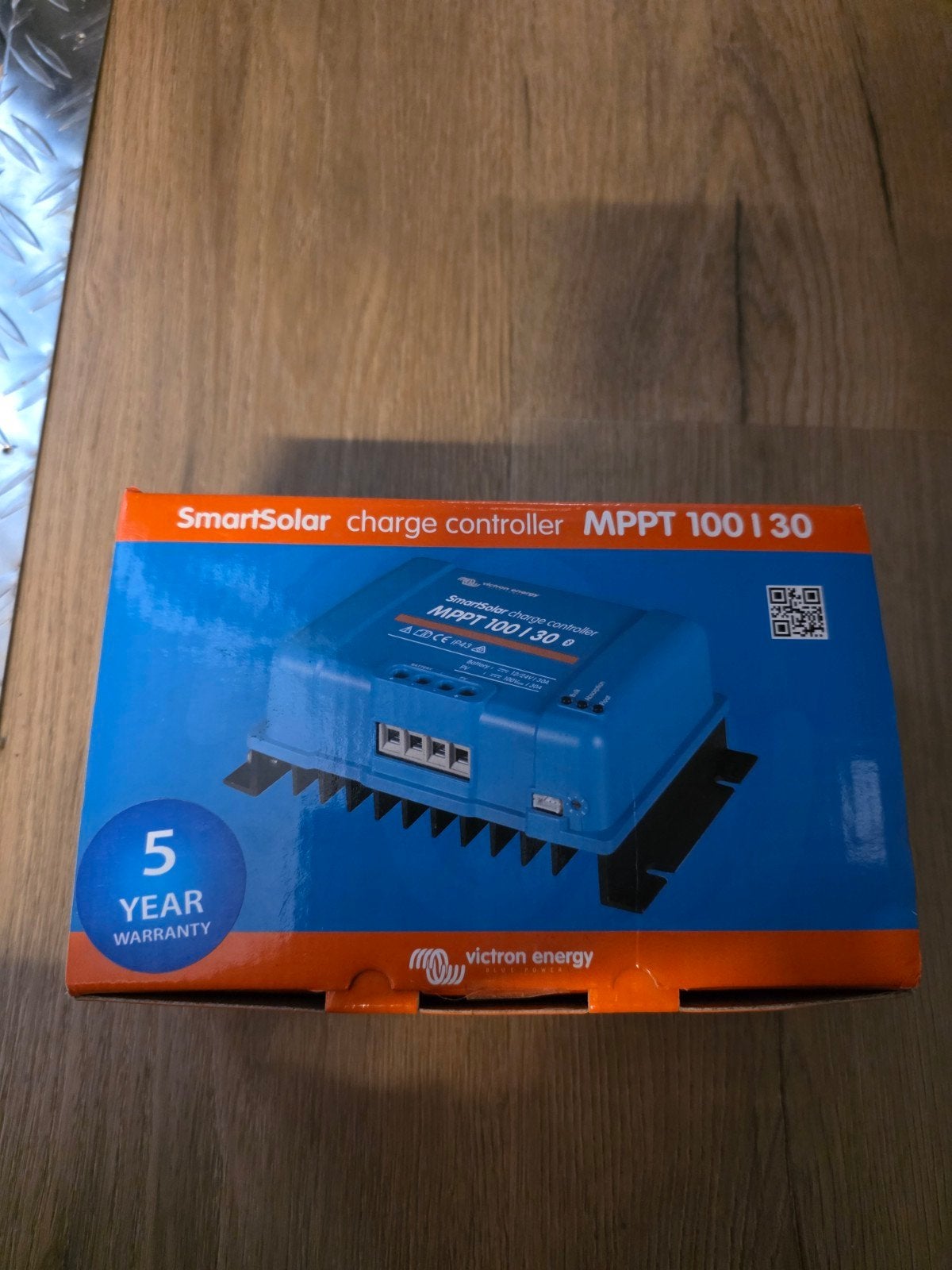 Victron Smart solar 100/30, Caravans en Kamperen, Ophalen, Nieuw