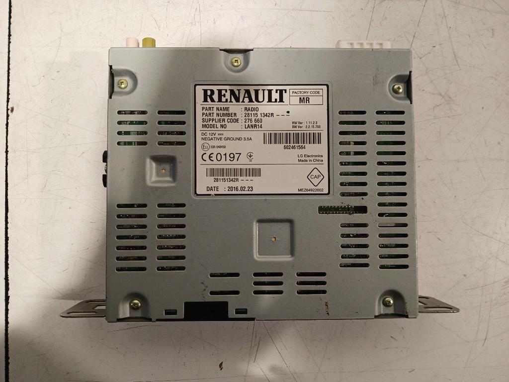 Radio Renault Mégane, Ophalen of Verzenden, Van der Ven Autorecycling B.V., Onderdelen@venauto.nl, Ettenseweg 76, 4706 PB Roosendaal, The Netherlands