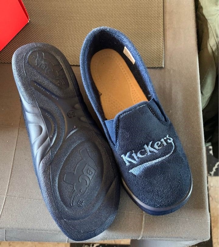 Nieuwe kickers pantoffels maat 33, Ophalen, Kickers, Jongen of Meisje, Overige typen