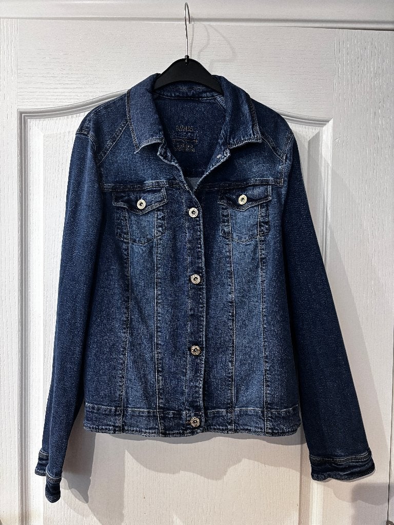 Blauwkleurig jeansjasje in heel goede st Maat xl, Kleding | Dames, Jassen | Zomer, Ophalen of Verzenden, Zo goed als nieuw, Maat 46/48 (XL) of groter