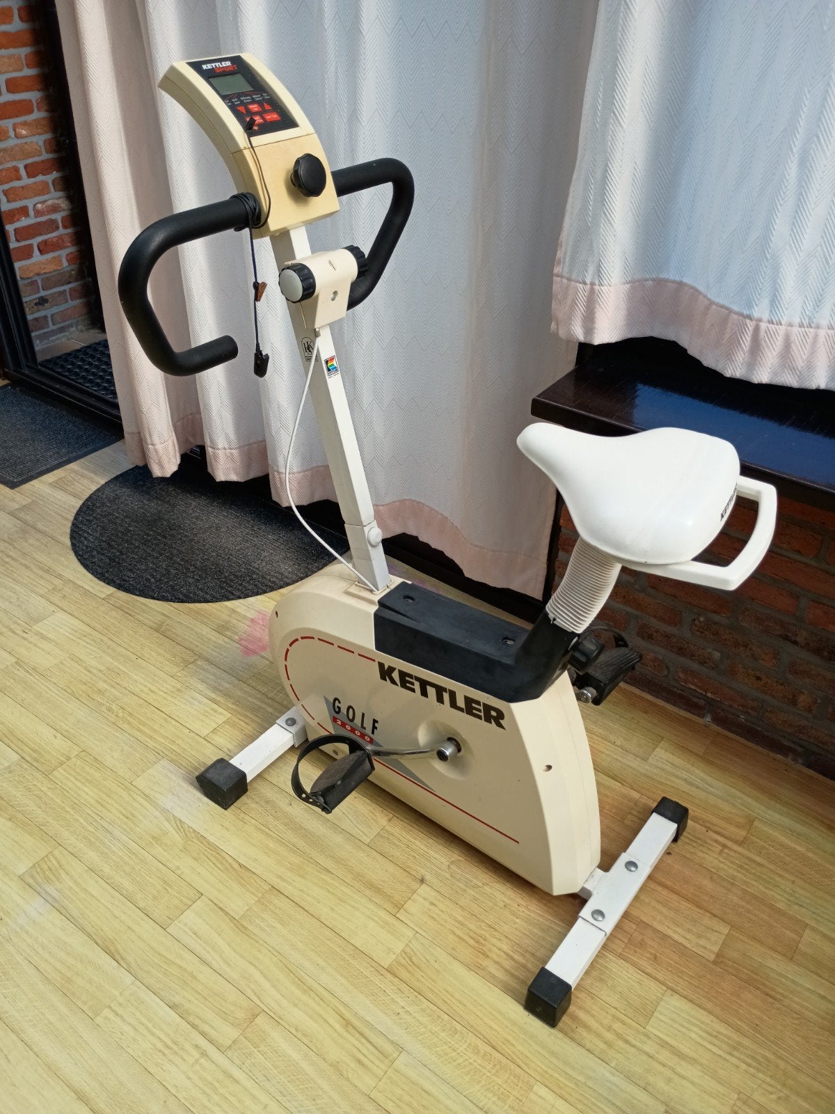 home trainer, Enlèvement