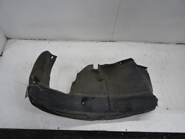 BINNENSPATSCHERM RECHTS VOOR BMW 1 serie (E81), Gebruikt, Voor, BMW, Spatbord