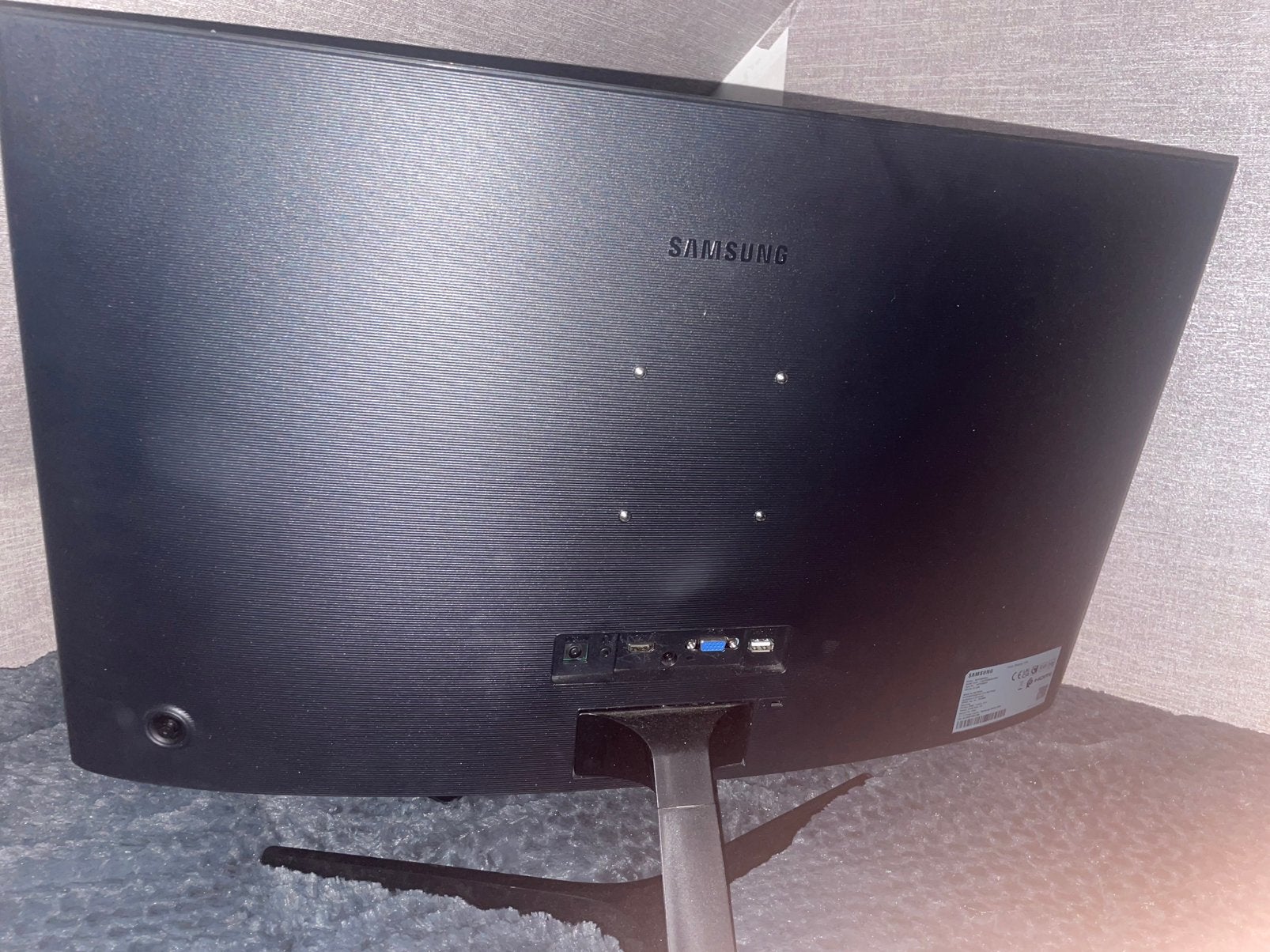 Samsung monitor, Ophalen of Verzenden, Zo goed als nieuw, 60 Hz of minder