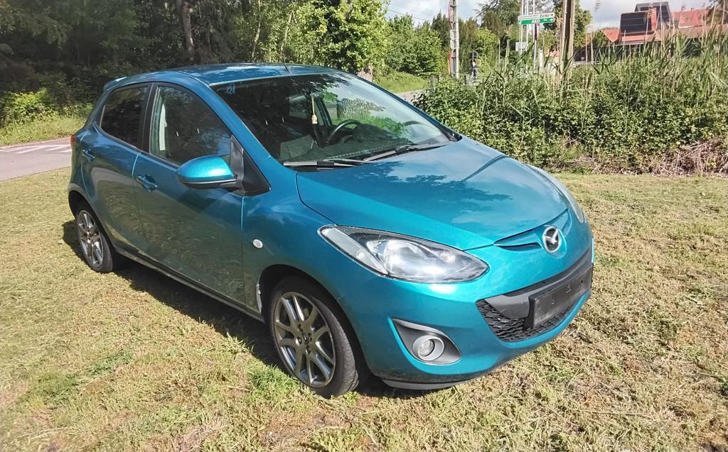 Mazda 2, Euro 5, Achat, Système audio, Entreprise