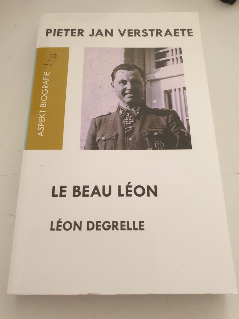 Pieter Jan Verstraete - Léon Degrelle : LE BEAU LÉON REX, Ophalen of Verzenden, P.J. Verstraete, Politiek, Zo goed als nieuw