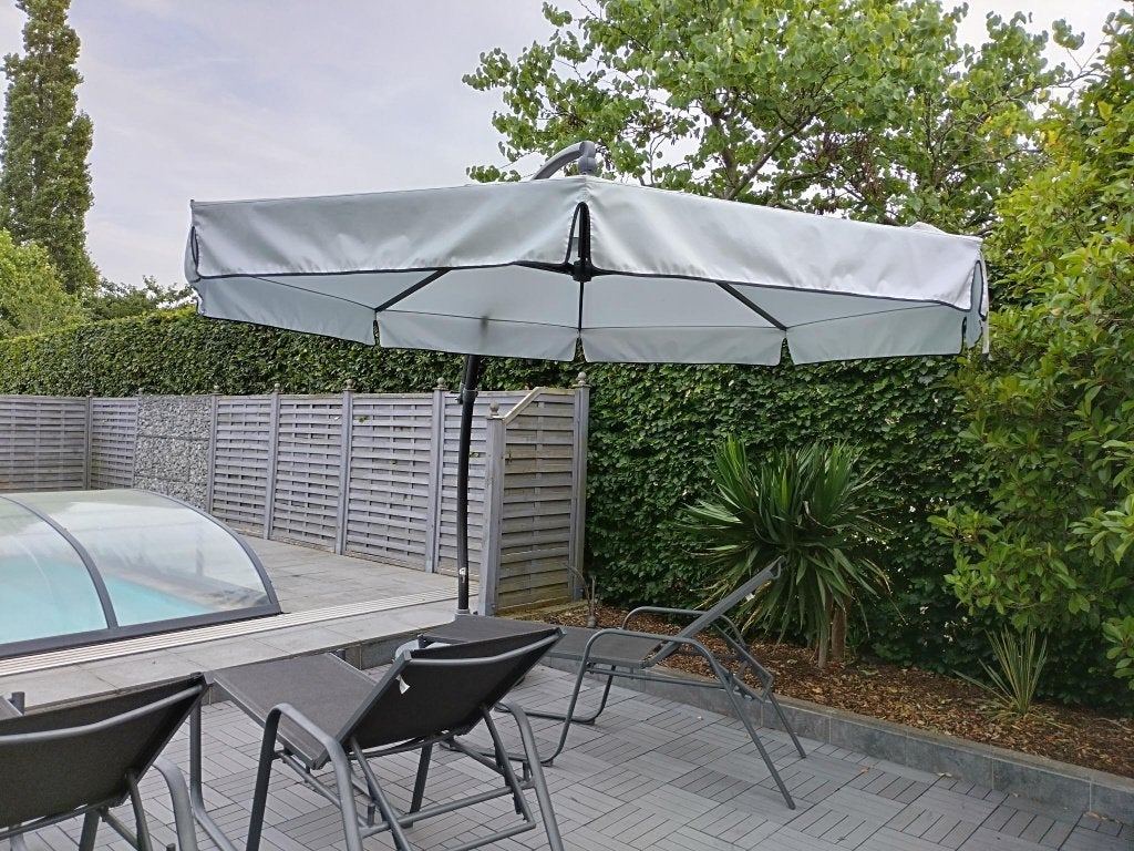 Sungarden Zweefparasol met voet, Tuin en Terras, Ophalen, Kantelbaar, 3 tot 4 meter, Zweefparasol