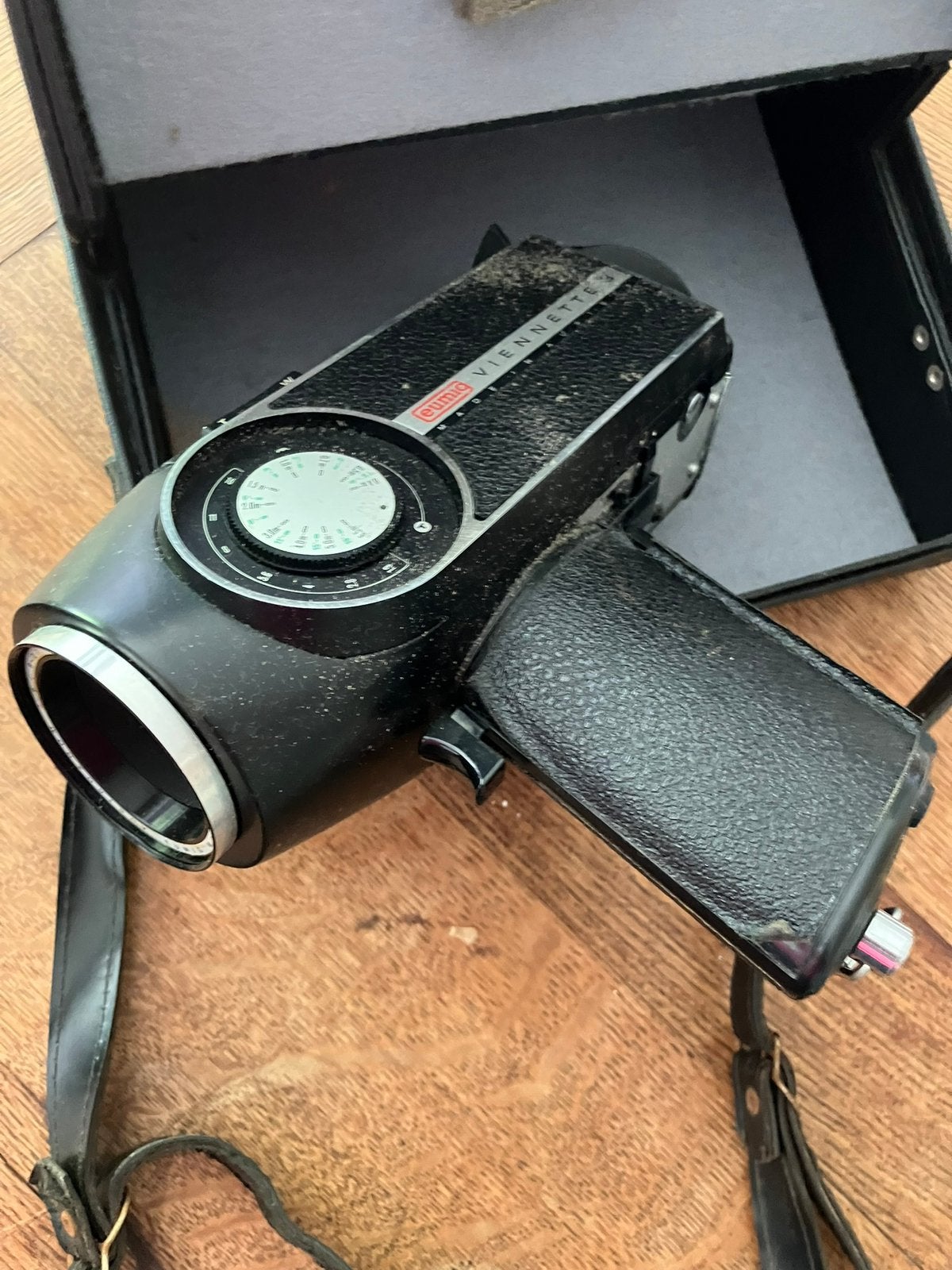 Ancienne camera, Enlèvement, Caméra