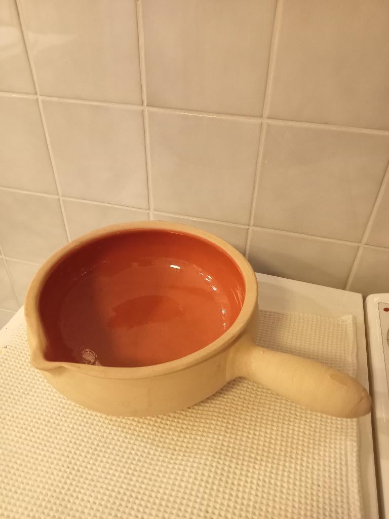 oude geglazuurde „Terre à feu” braadpan/fonduepan, diam 25cm, Ophalen
