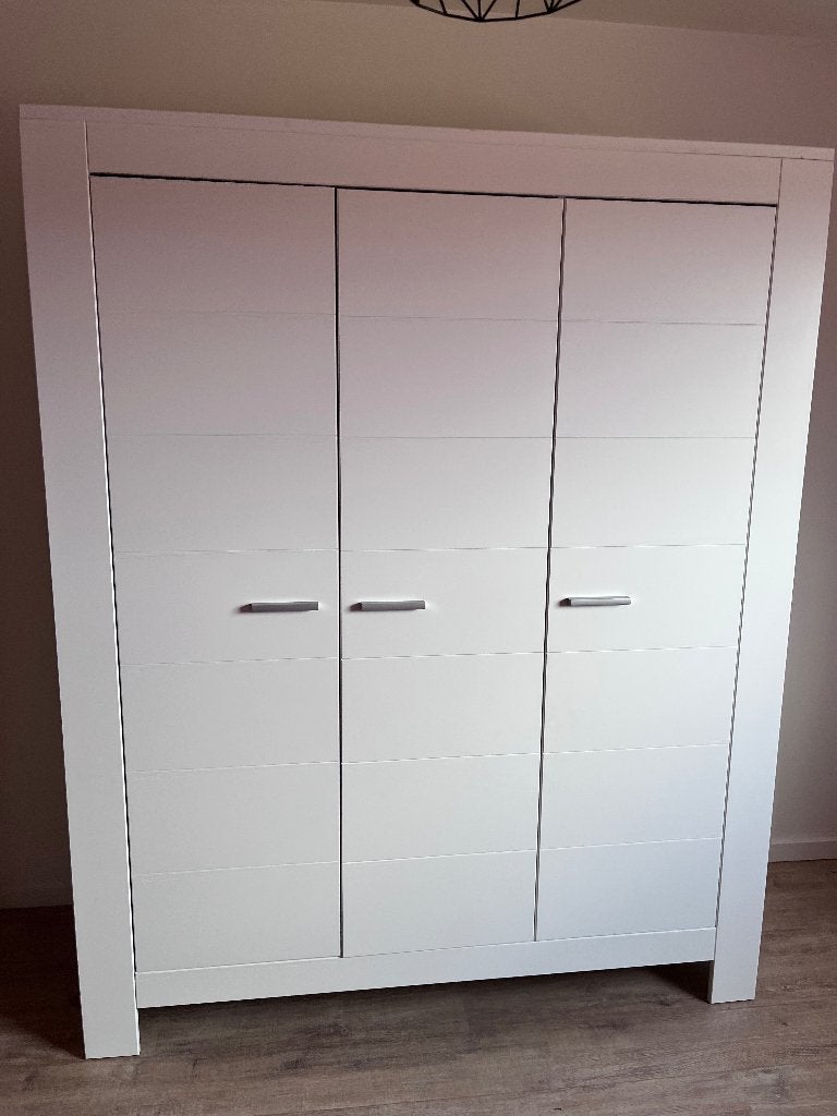 Kleerkast Bopita 3-deurs, Ophalen