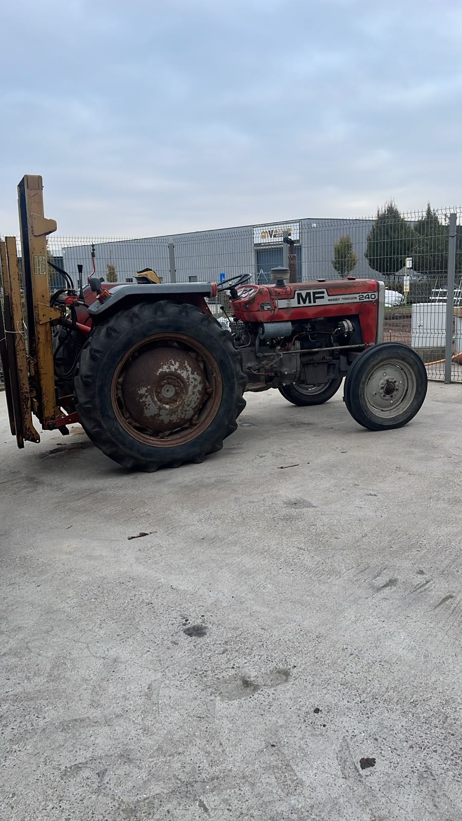 Massey ferguson 240, Zakelijke goederen, Ophalen of Verzenden, Massey Ferguson