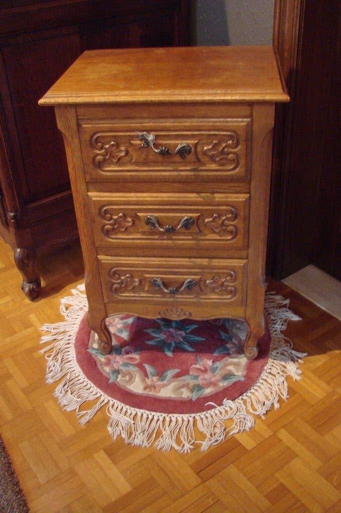vintage: eiken bijzet kastje, Ophalen