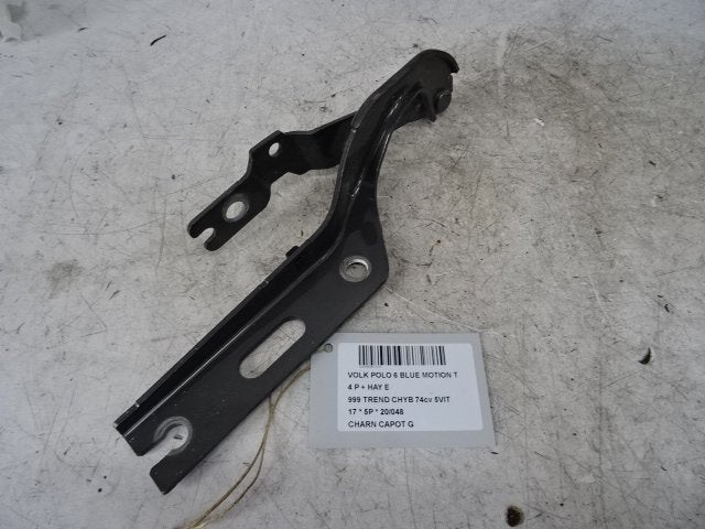 CHARNIERE DE CAPOT GAUCHE Polo VI (AW1) (2G0823301D), Volkswagen, Mevr. I. Hauben, Utilisé, Rue de l'Espoir 34 34
4030  GRIVEGNÉE, BE