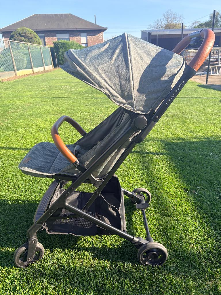 Little dutch buggy + voetenzak, Kinderen en Baby's, Buggy's, Zo goed als nieuw, Overige merken, Verstelbare rugleuning, Voetenzak