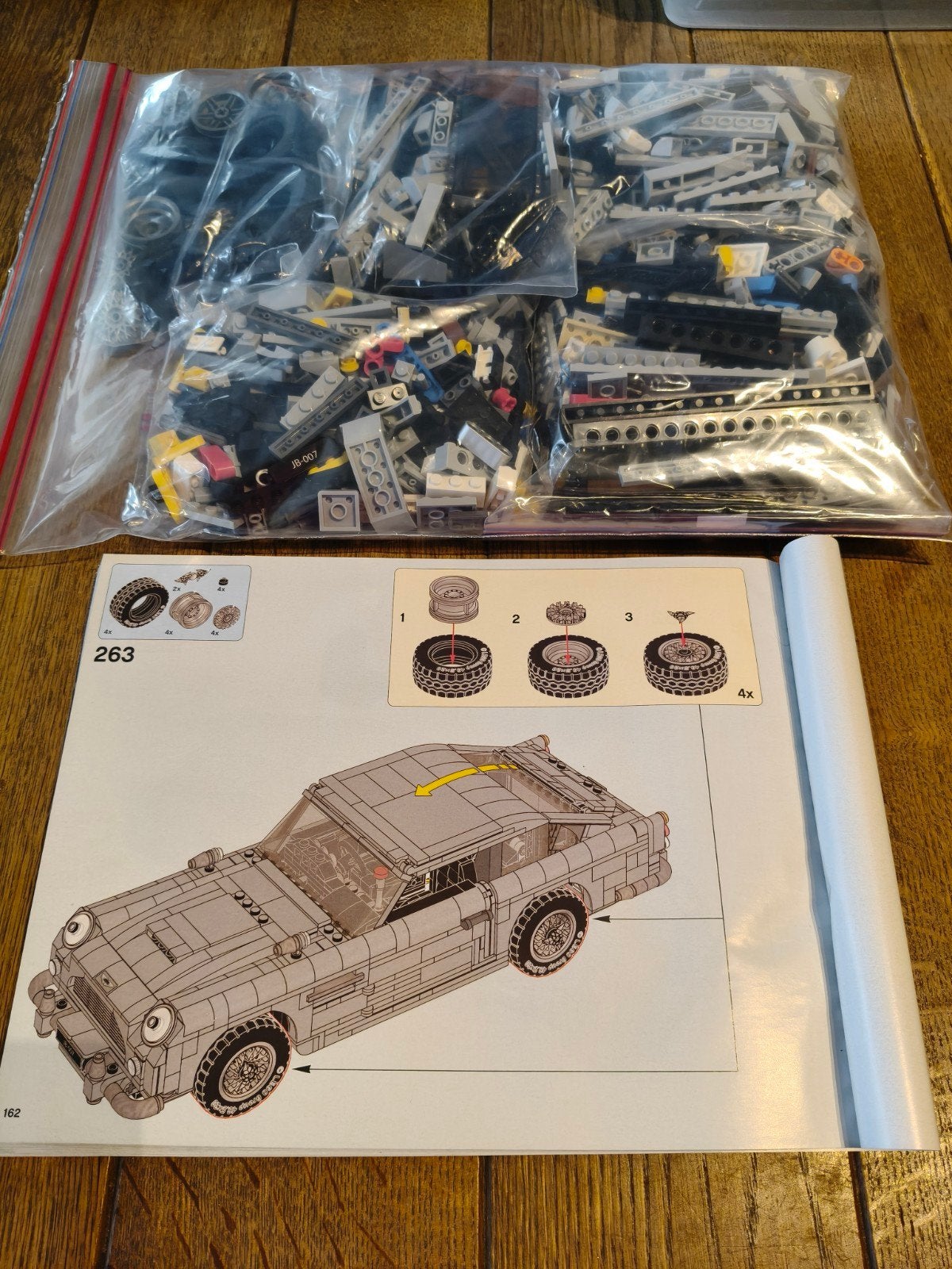 Lego Creator Expert 10262 James Bond Aston Martin DB5, Kinderen en Baby's, Ophalen of Verzenden, Compleet, Lego, Creator